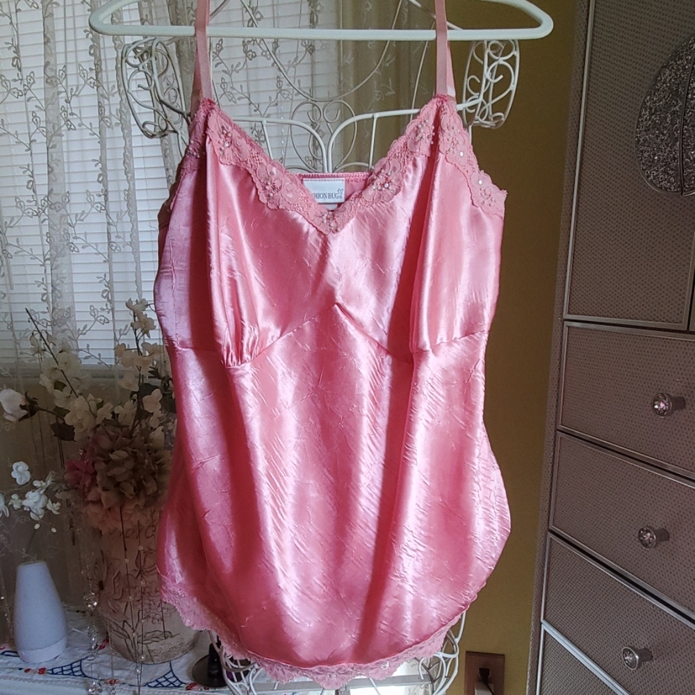 Sweet Pink tank with beading and lace trim